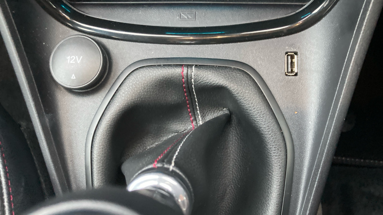 Ford Puma 1.0 EcoBoost Hybrid mHEV Vivid Ruby Edition 5dr Petrol Hatchback